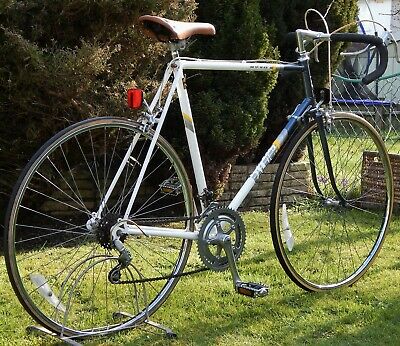 Raleigh Equipe Racing Road Bike 